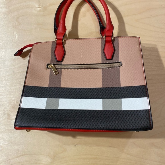 Handbag with Matching Wallet and Shoulder Strap (BX) - Picture 3 of 13